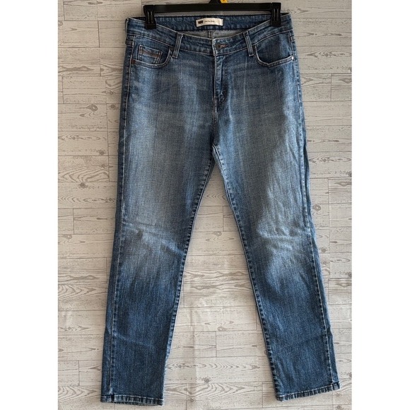 Levi's Denim - Levis Mid Rise Straight Jeans Vintage women's size 12